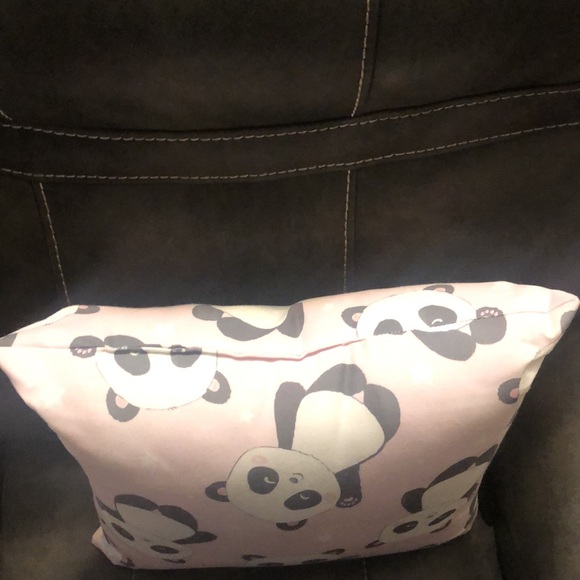 Cute panda pillow! Great for tween room. - Picture 2 of 3